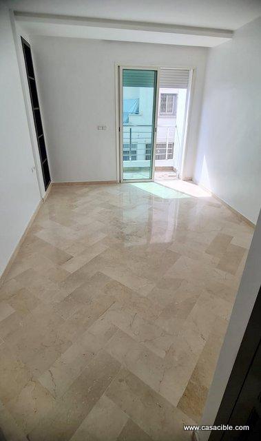 Belvedere: appartement vide, 2 chambres. — 3