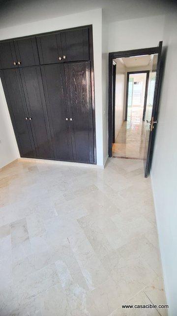 Belvedere: appartement vide, 2 chambres. — 4
