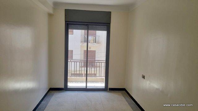 Bourgogne: appartement vide 2 chambres. — 2