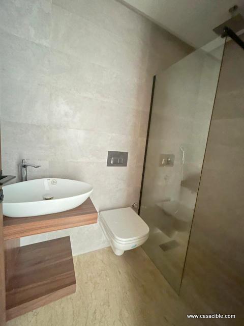 Val d'anfa: Studio HS vide. — 3