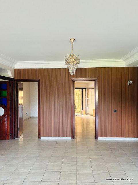Les Hopitaux: appartement 143m² 3 chambres. — 2