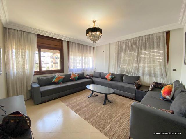 Les hopitaux: appartement meublé 2 chambes.
