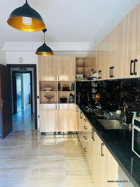 Appartement 143 m² à Quartier des Hôpitaux — 8