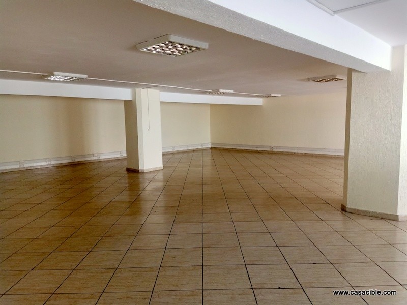 Bd Anfa: Location plateau bureau professionnel de 198 m². — 3