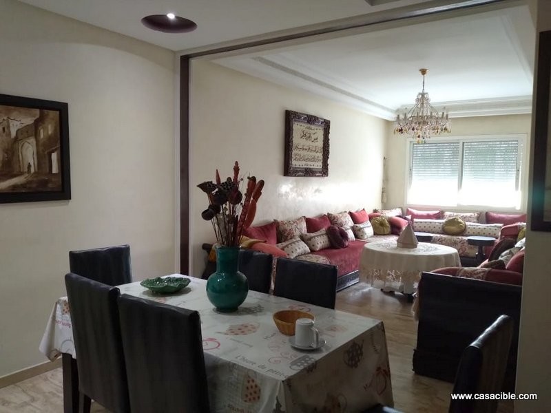 Belvedere: Appartement meublé avec 2 chambres, salon.