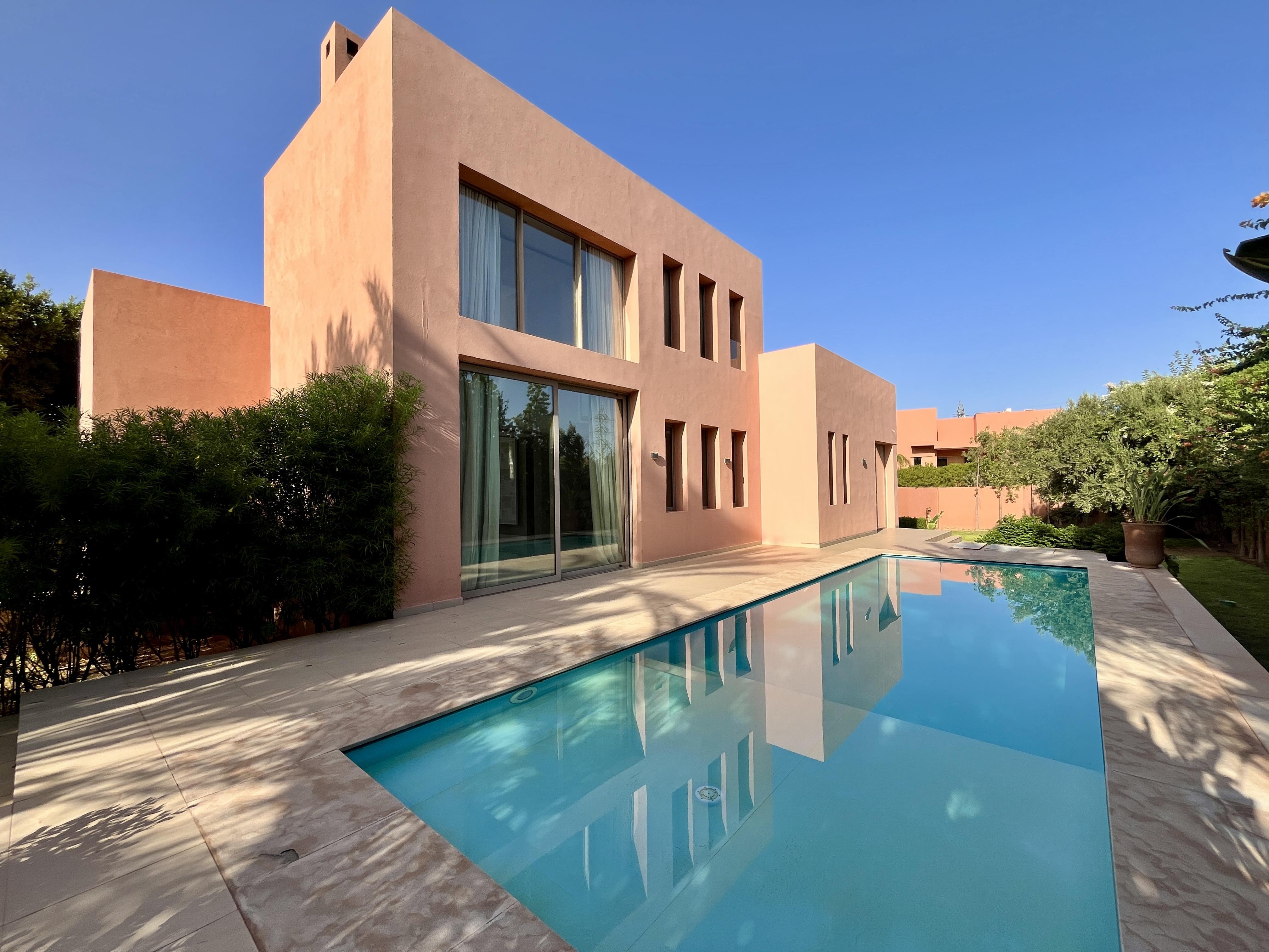 Villa moderne à louer - Marrakech