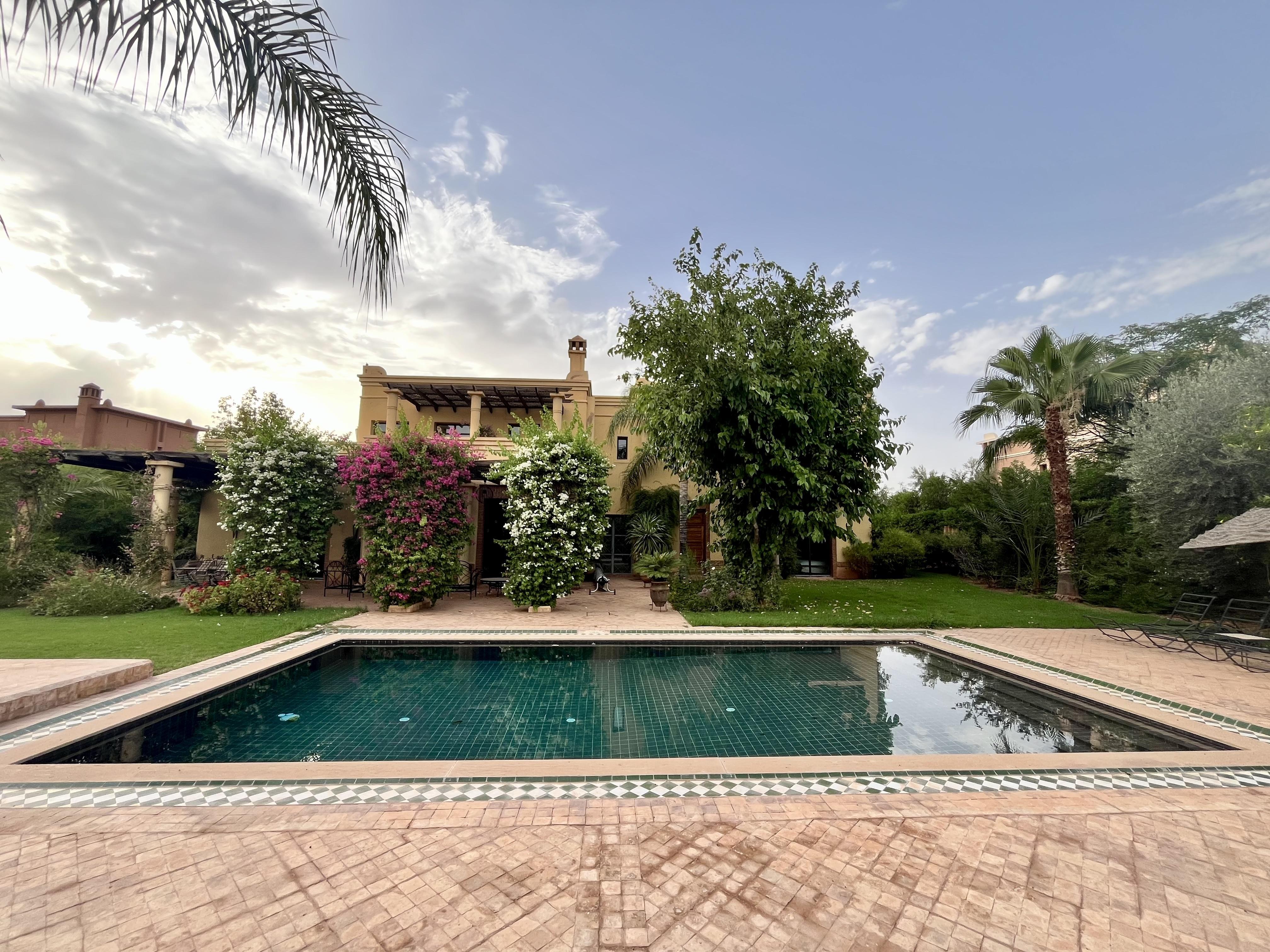 Villa marocaine avec piscine - Marrakech