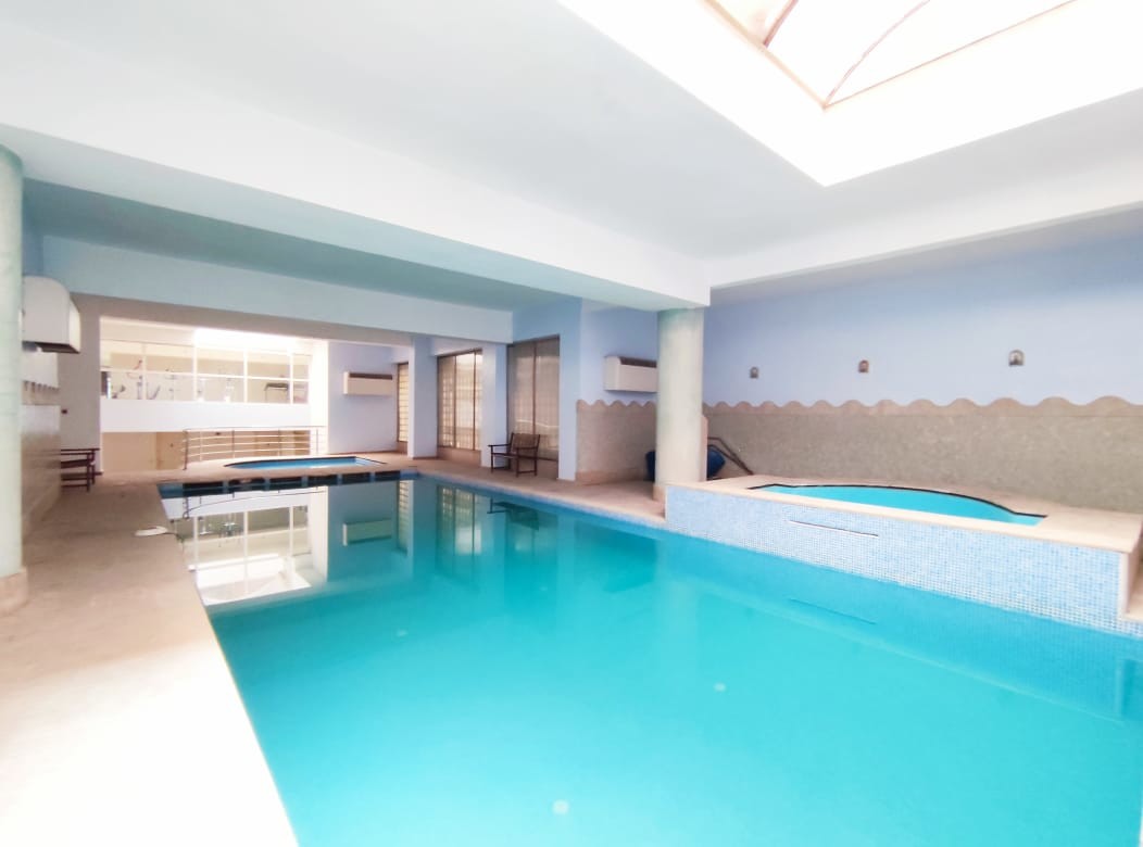 APPARTEMENT MEUBLE AVEC GOÜT — 2