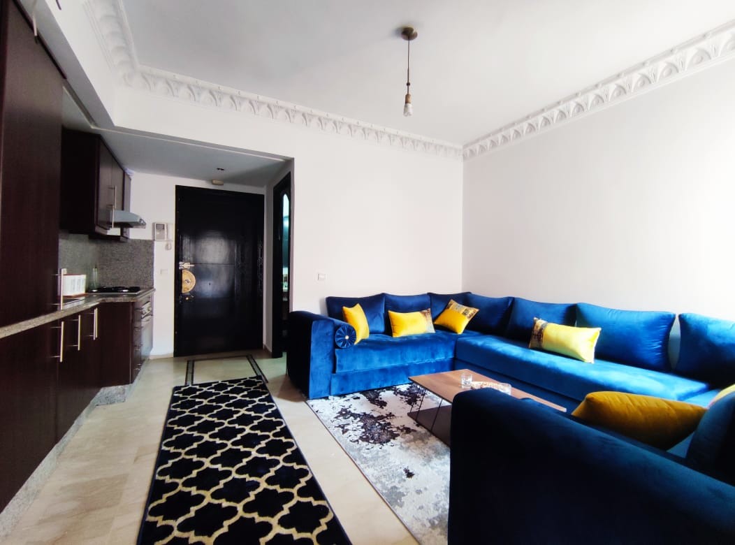 APPARTEMENT MEUBLE AVEC GOÜT — 5