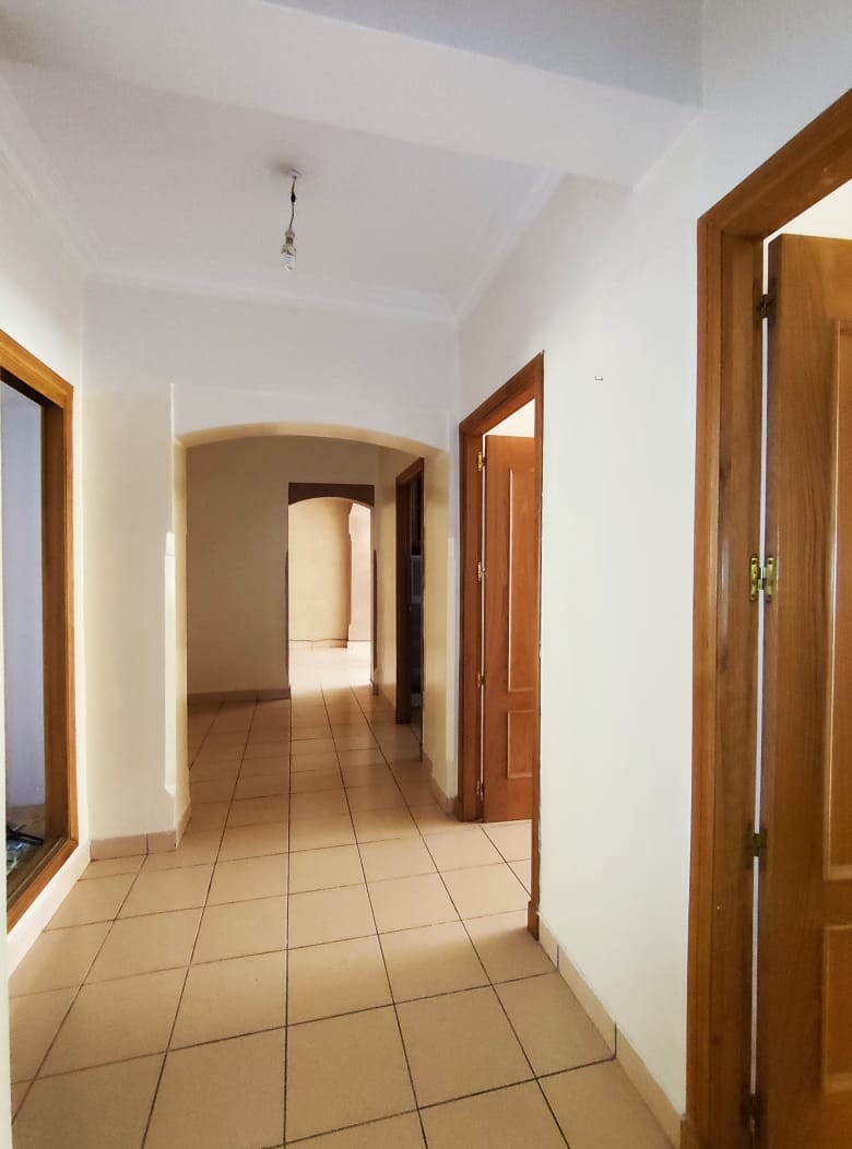 Superbe appartement en location — 4