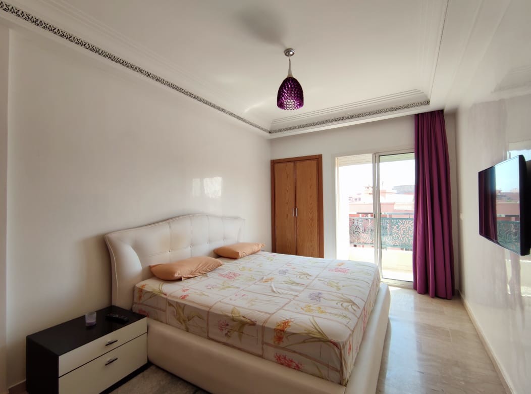 TRES BEL APPARTEMENT MEUBLE AVEC GOÜT — 3