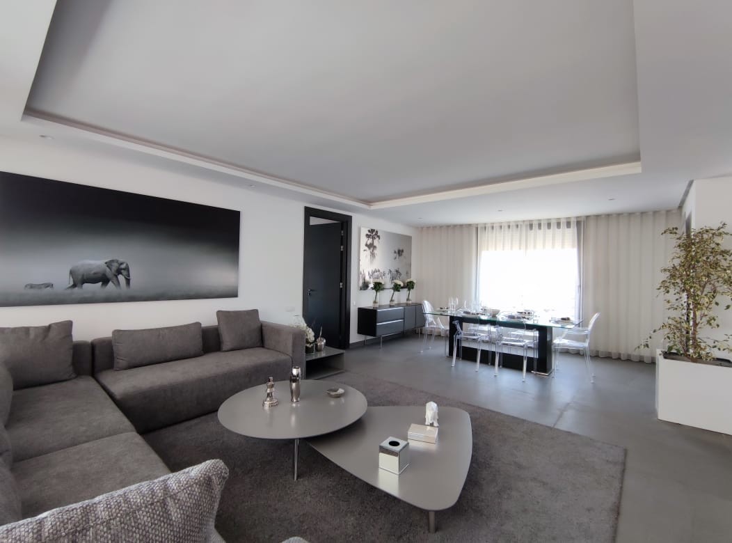 VENTE APPARTEMENT 142 M² — 2