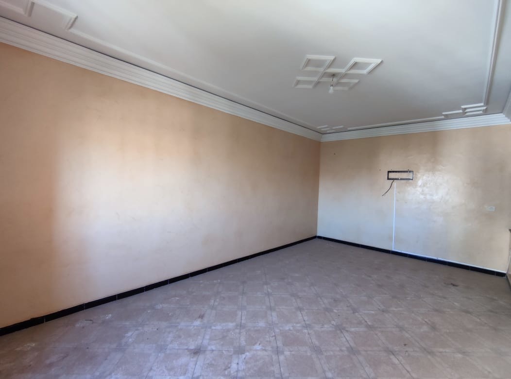 Appartement en location longue durée vide — 3