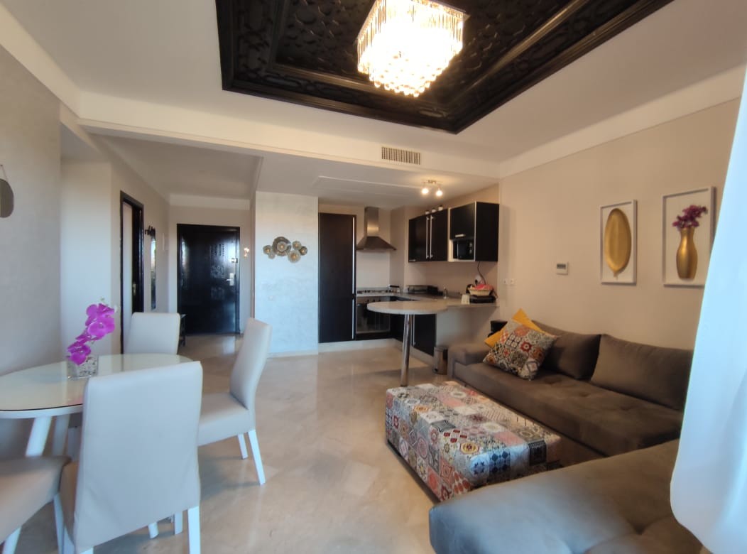 UNE TRES BEL APPARTEMENT EN LOCATION LONGUE DUREE — 4