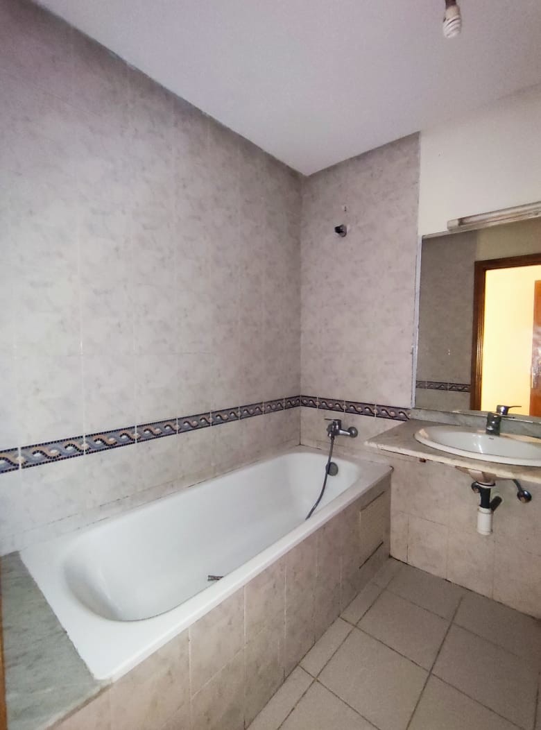 Superbe appartement en location — 6