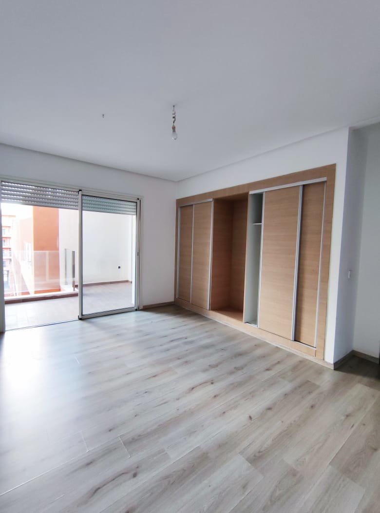 Appartement de 75m² au 4ème étage — 3