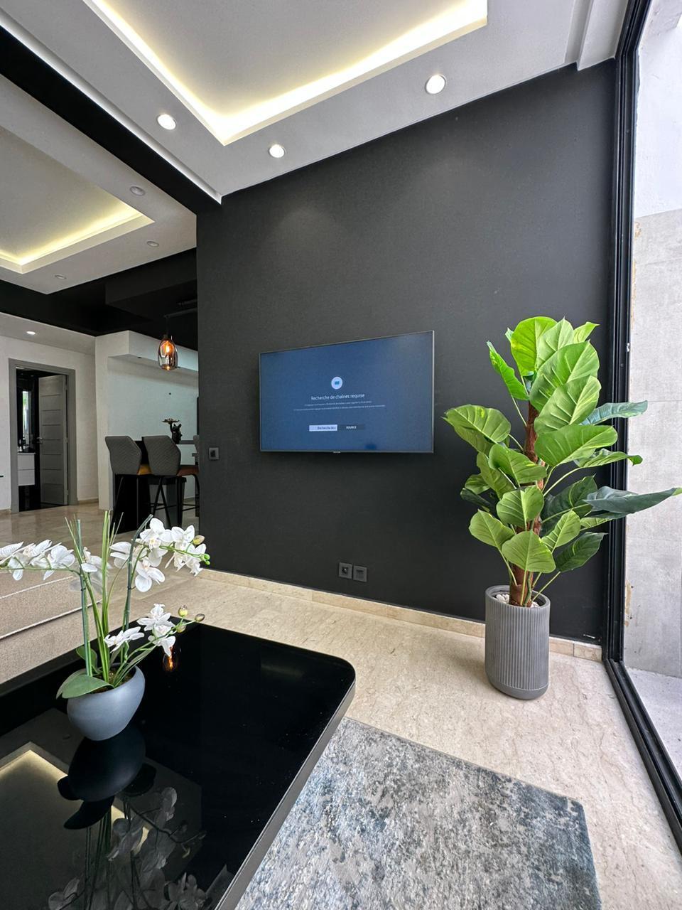 Beau studio à louer à côté de Zara — 4