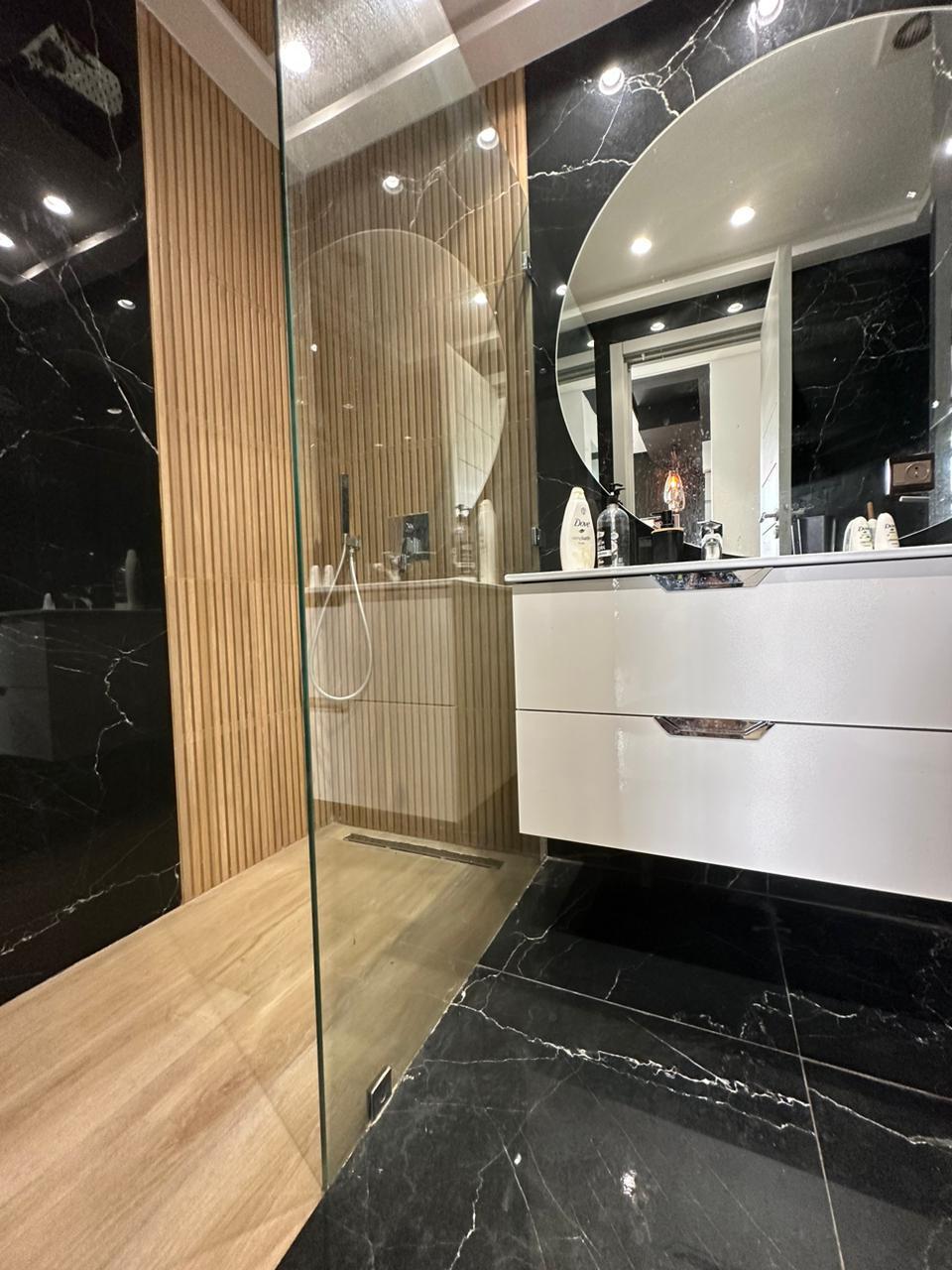 Beau studio à louer à côté de Zara — 5