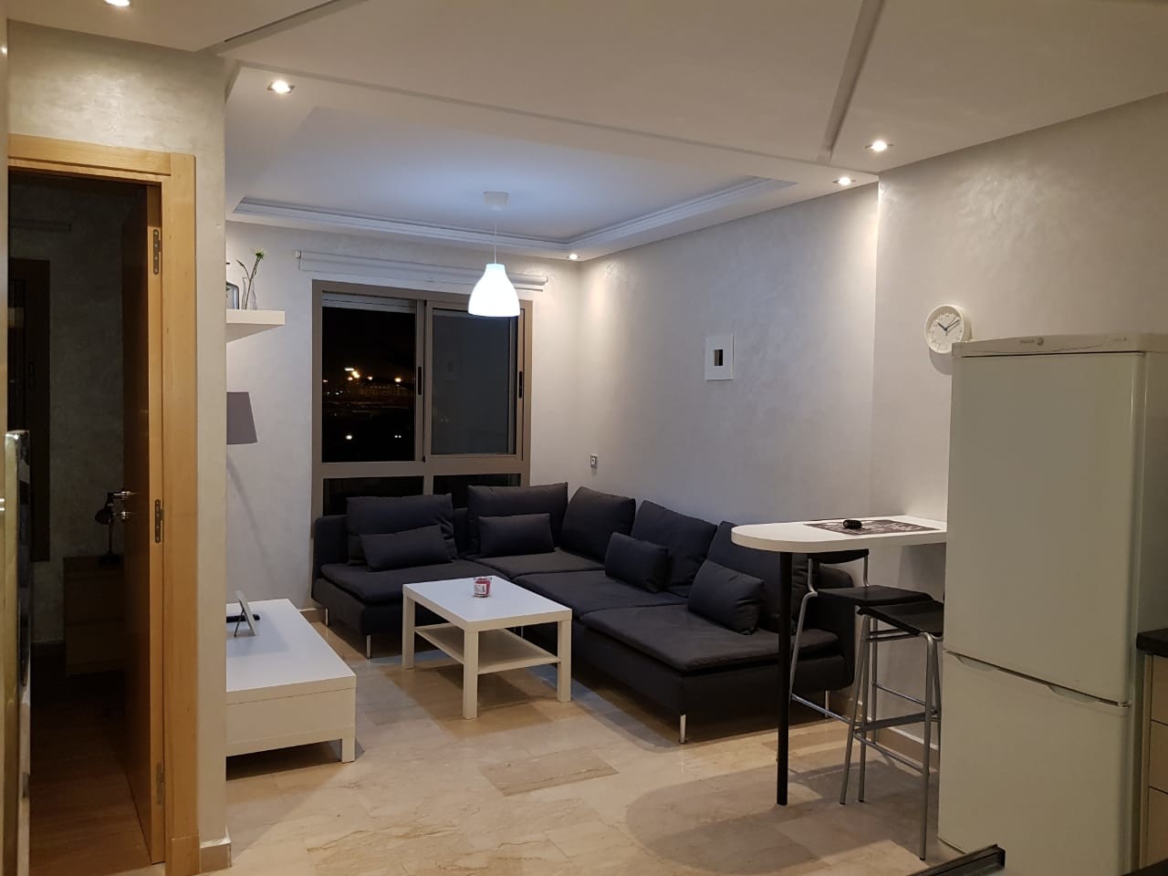 Studio meublé a louer, Belvédère