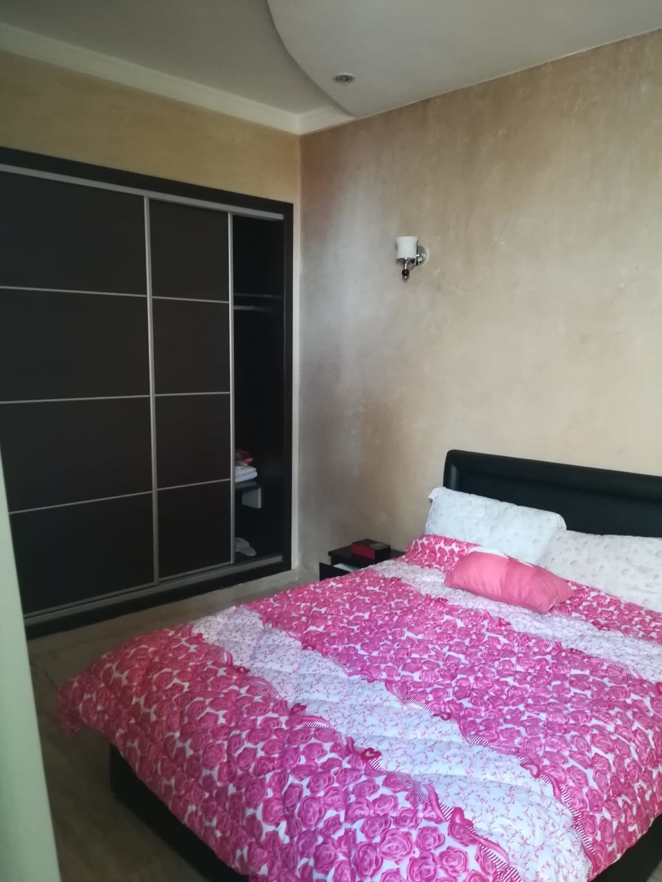 un beau studio meublé à louer — 2
