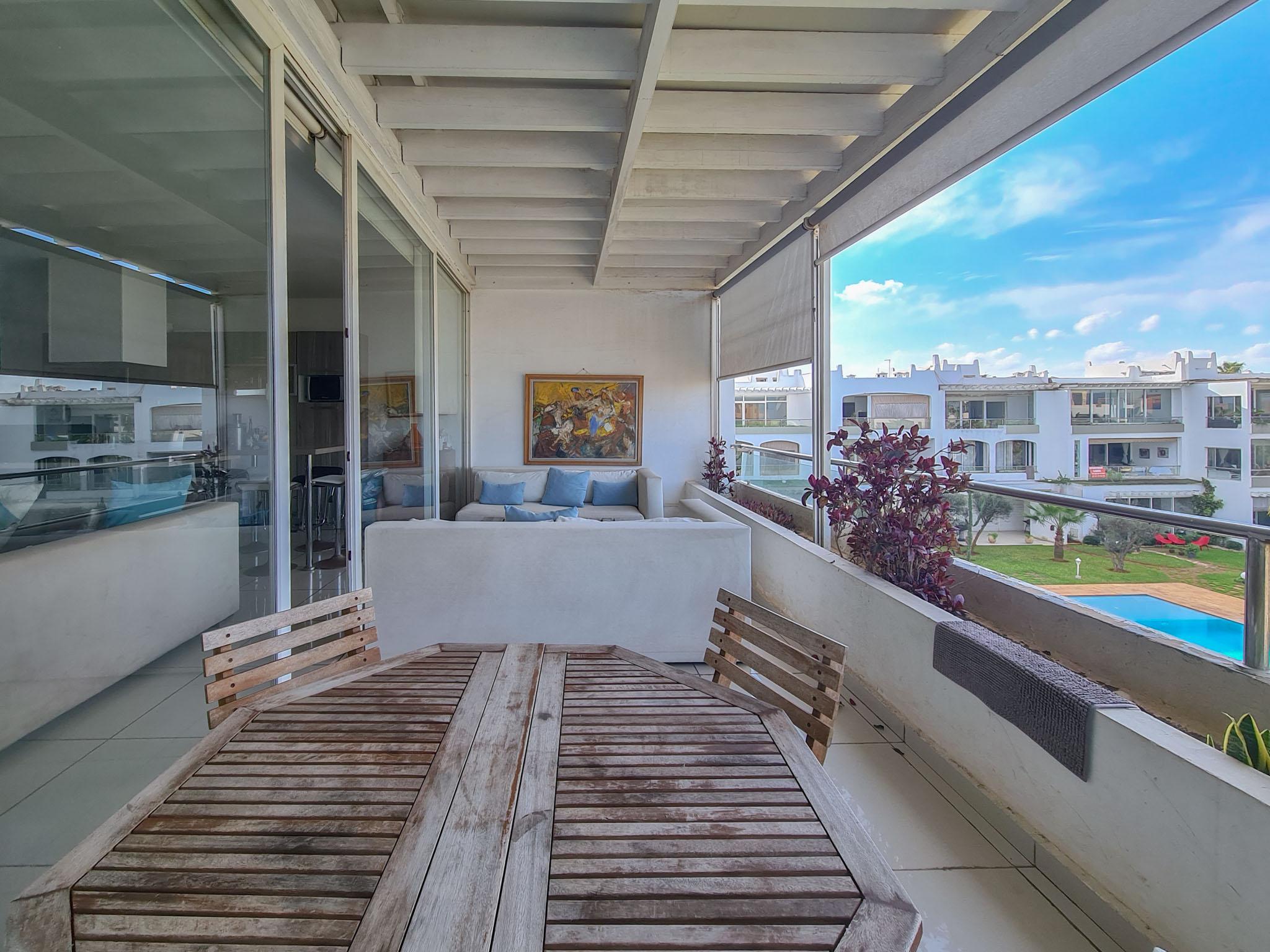 Appartement meublé en résidence vue sur l'océan.