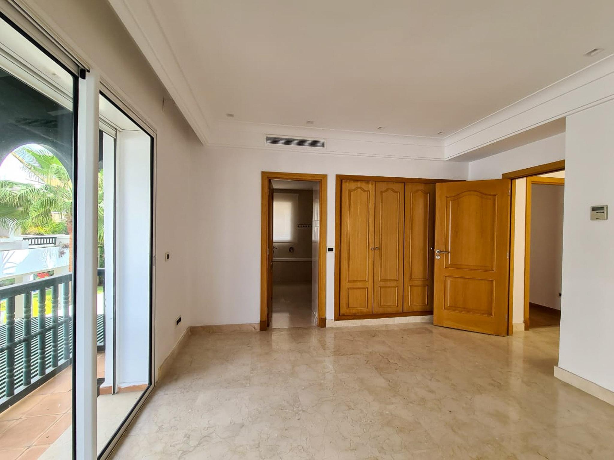 Villa 750 m² à Dar Bouazza — 9