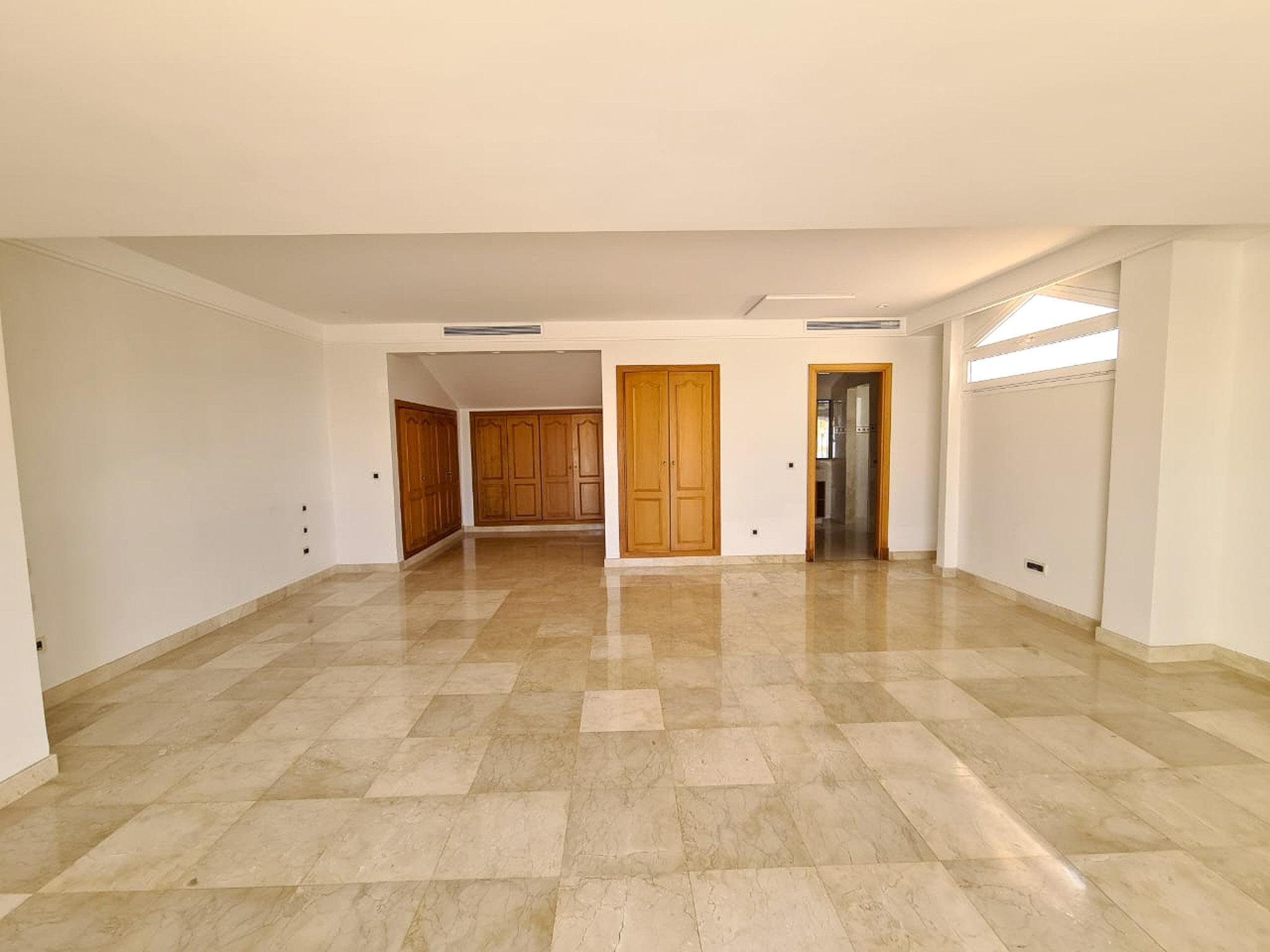Villa 750 m² à Dar Bouazza — 10