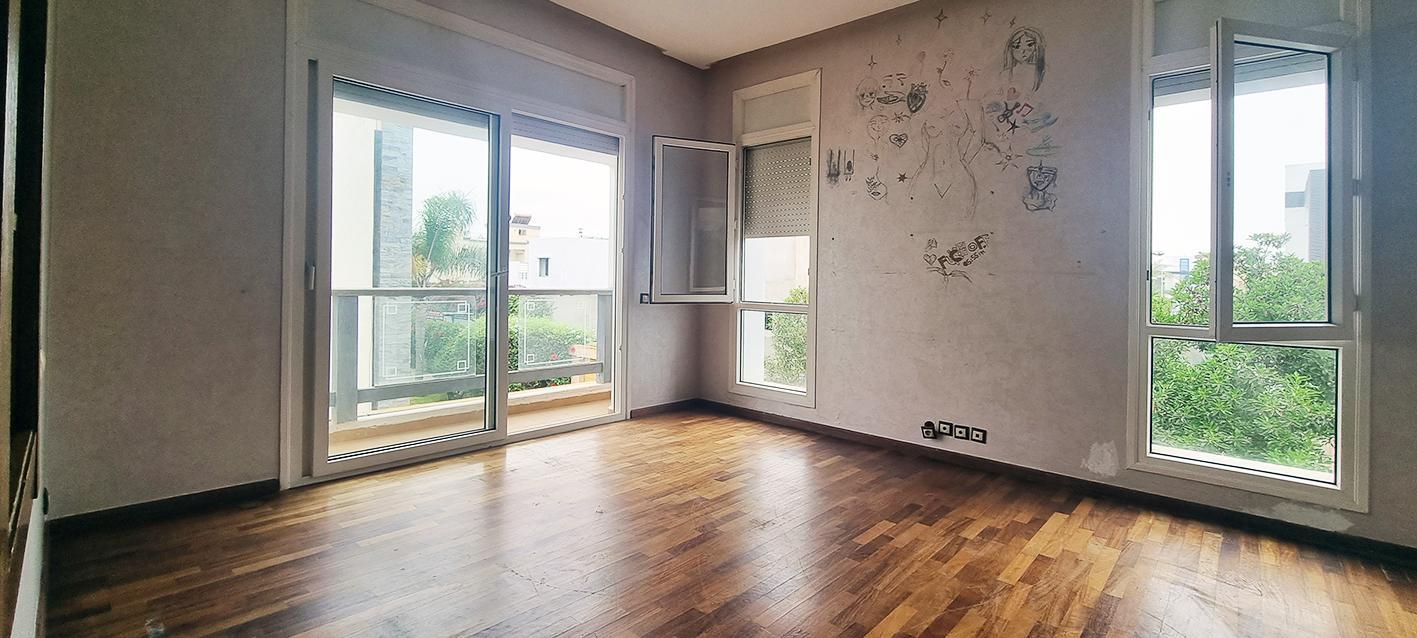 Villa en vente et à rénover, quartier Nawrass. — 4