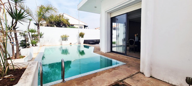 Villa 350 m² f Dar Bouazza — 2