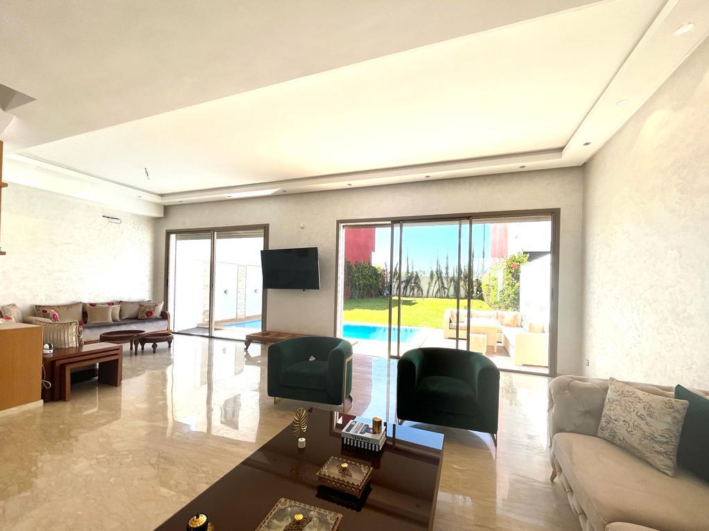 Villa 5 chambres meublée grand jardin. — 4