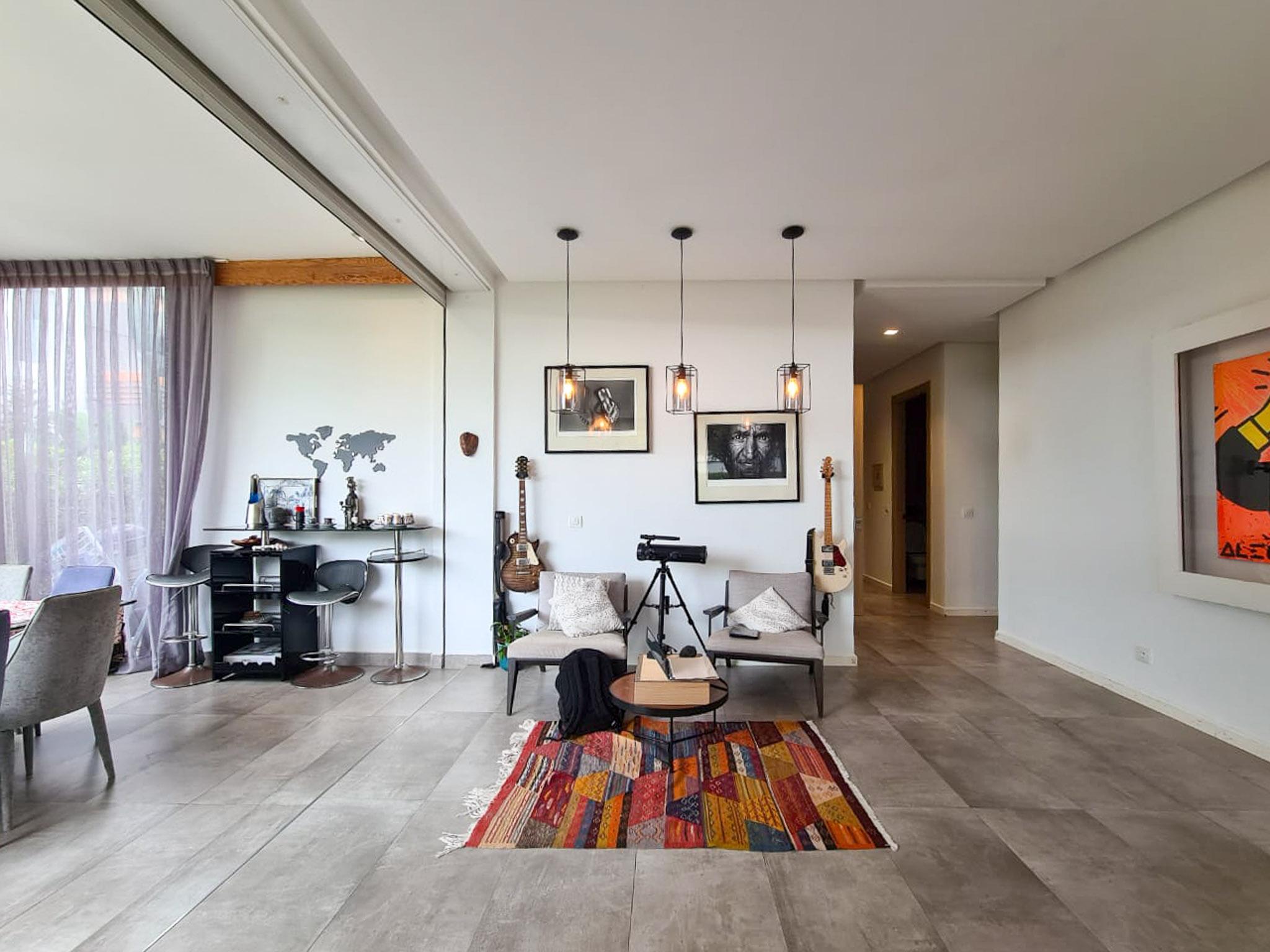 À Vendre : Appartement Rez-de-Jardin 326 m2 — 2