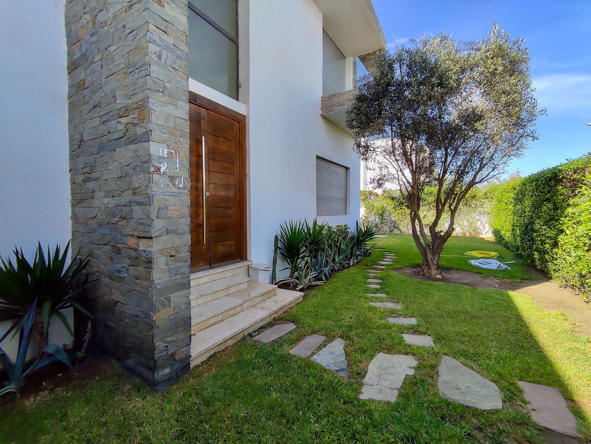 Villa à vendre dans une résidence sécurisée. — 2