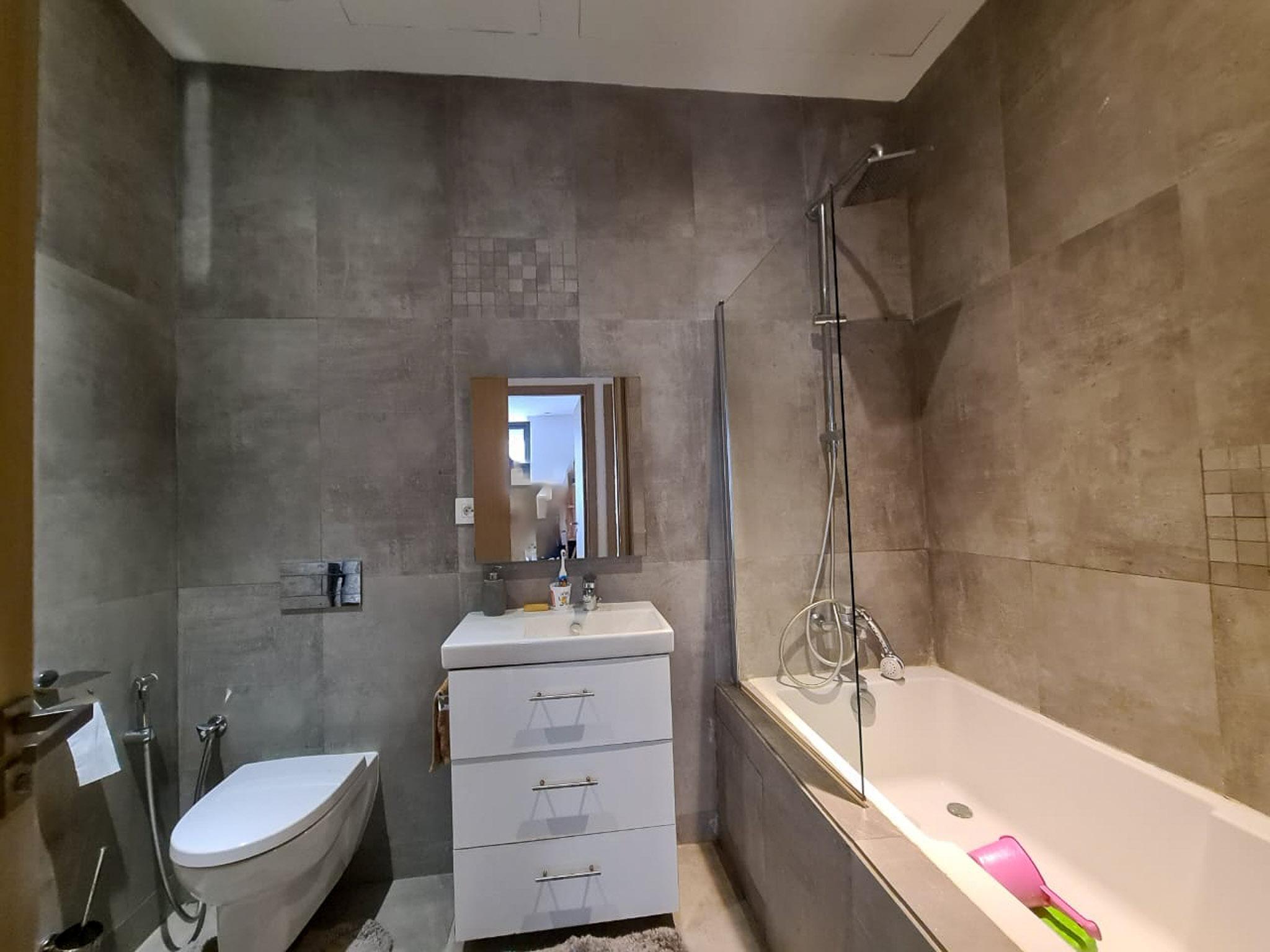 À Vendre : Appartement Rez-de-Jardin 326 m2 — 6