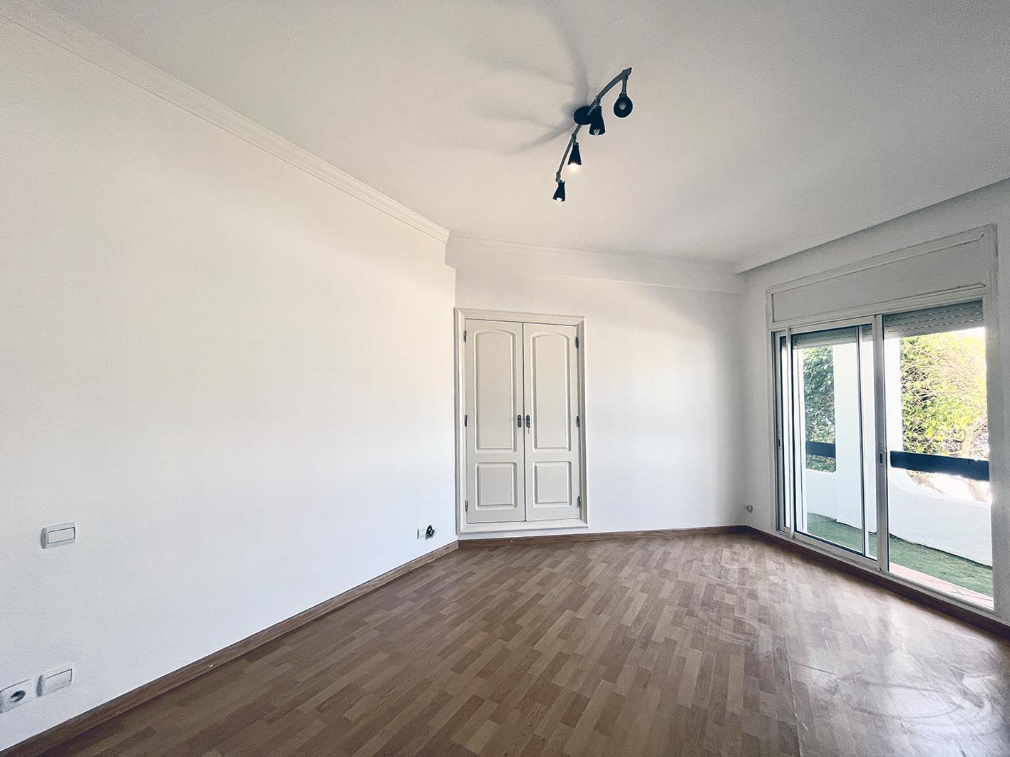 Villa 290 m² à Dar Bouazza — 7