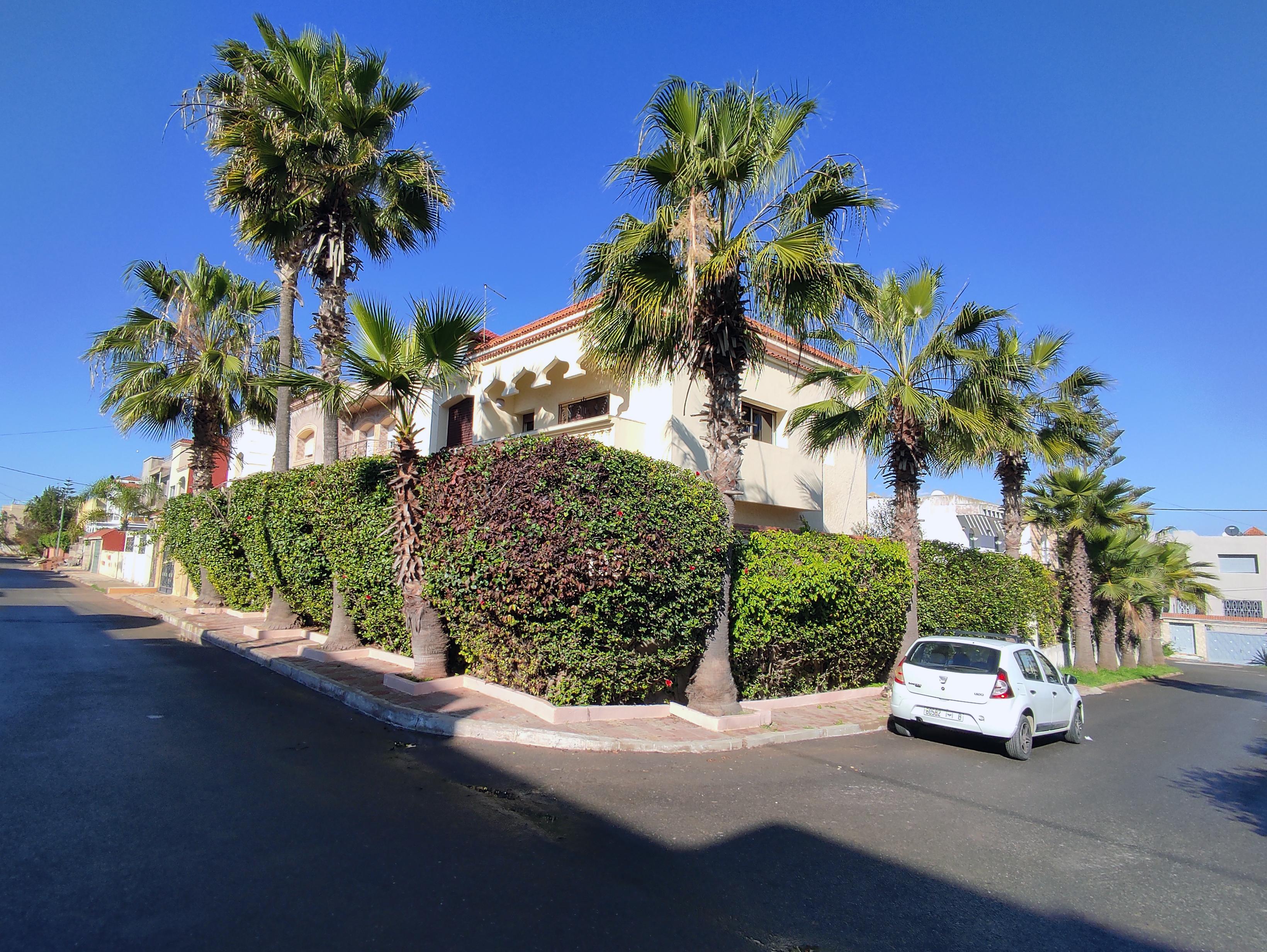 villa de 3 chambres avec piscine dans le centre de Dar Bouazza