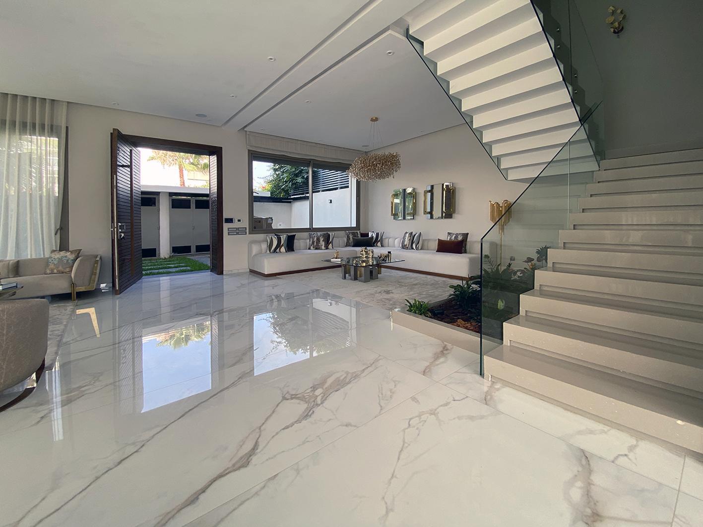 Très belle villa moderne avec piscine. — 3