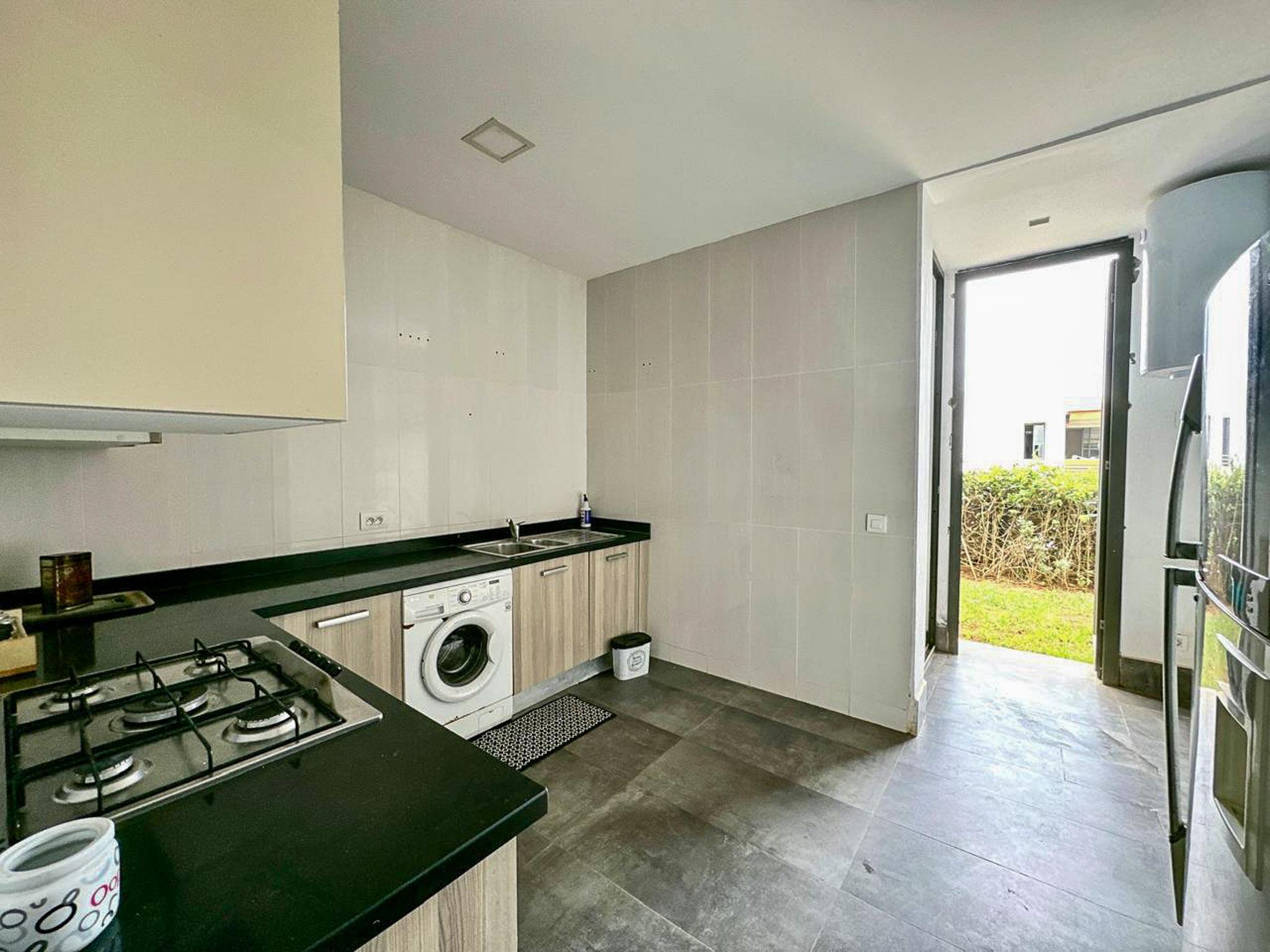 Spacieux Rez-de-jardin à vendre — 5