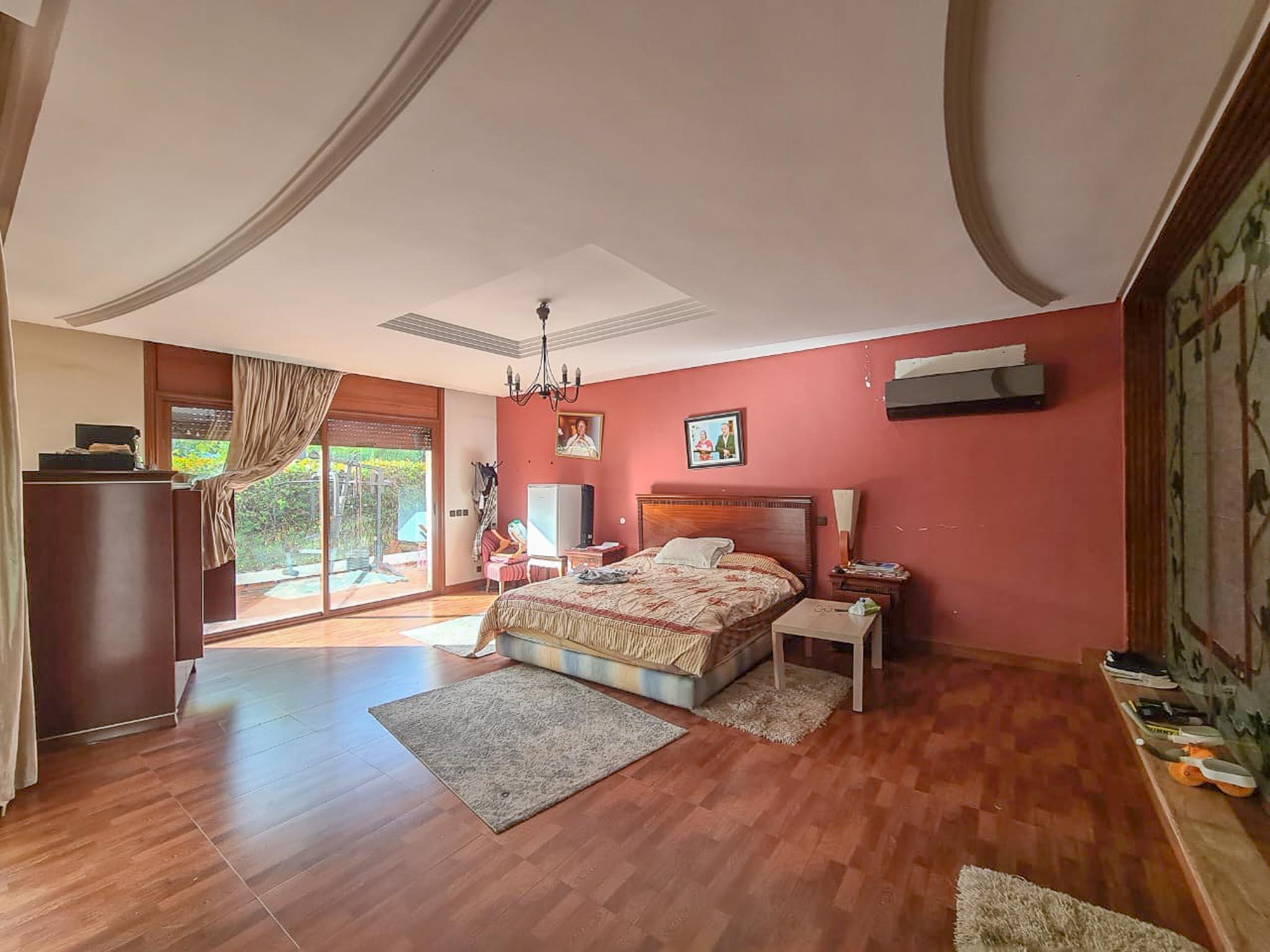Villa 700 m² à Californie — 8