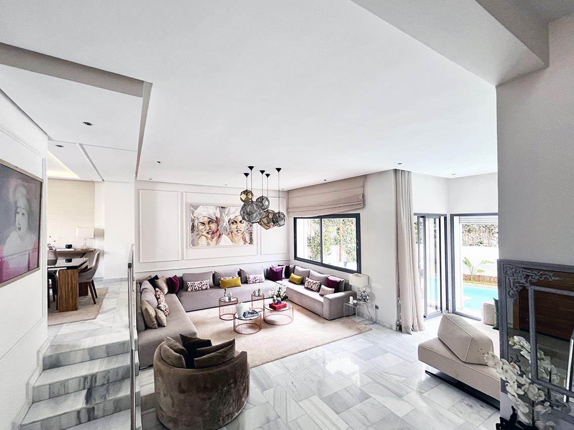 Élégante villa contemporaine avec piscine. — 4