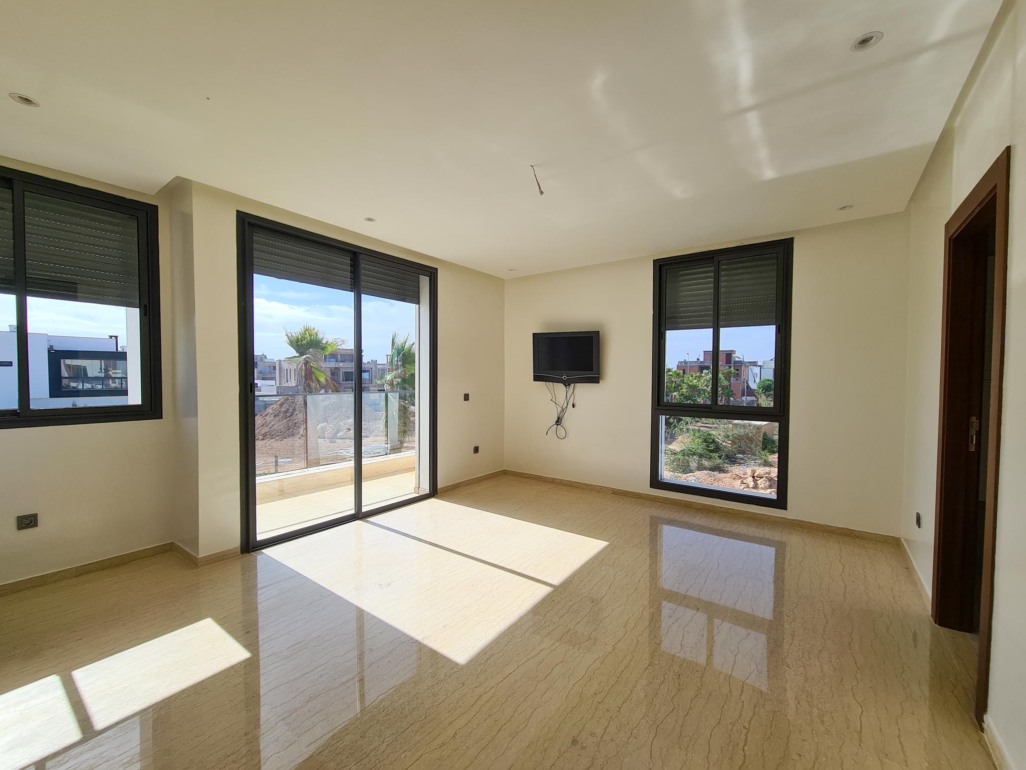 Villa 390 m² à Dar Bouazza — 8