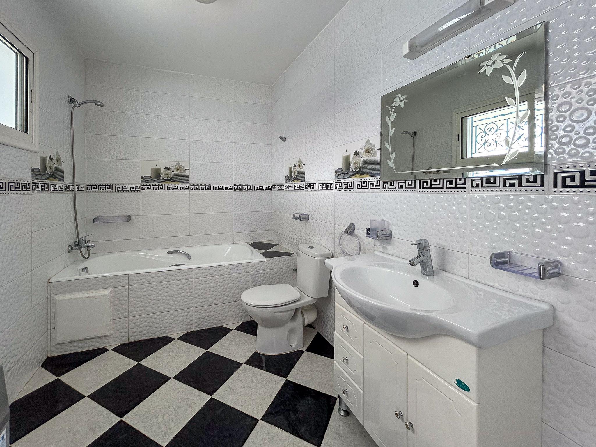 Villa 200 m² à Dar Bouazza — 8