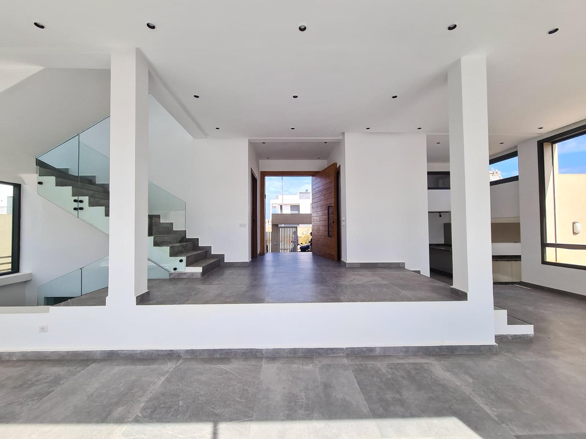 Villa neuve 5 Chambres, jardin et piscine — 2
