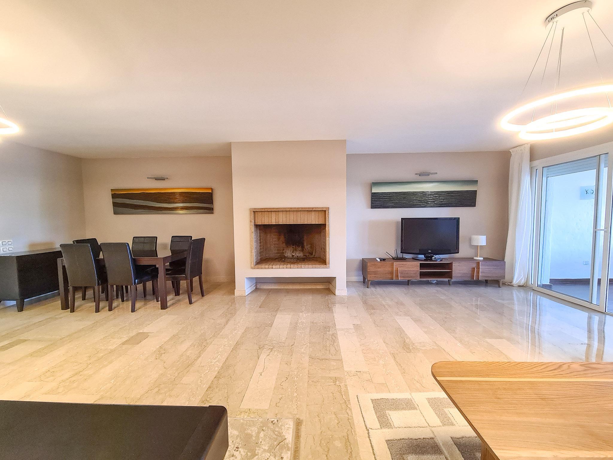 Villa entièrement rénovée en résidence sécurisée — 2