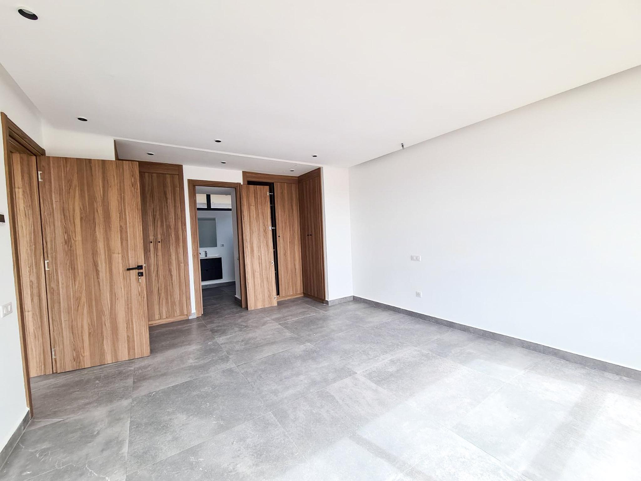 Villa neuve 5 Chambres, jardin et piscine — 6