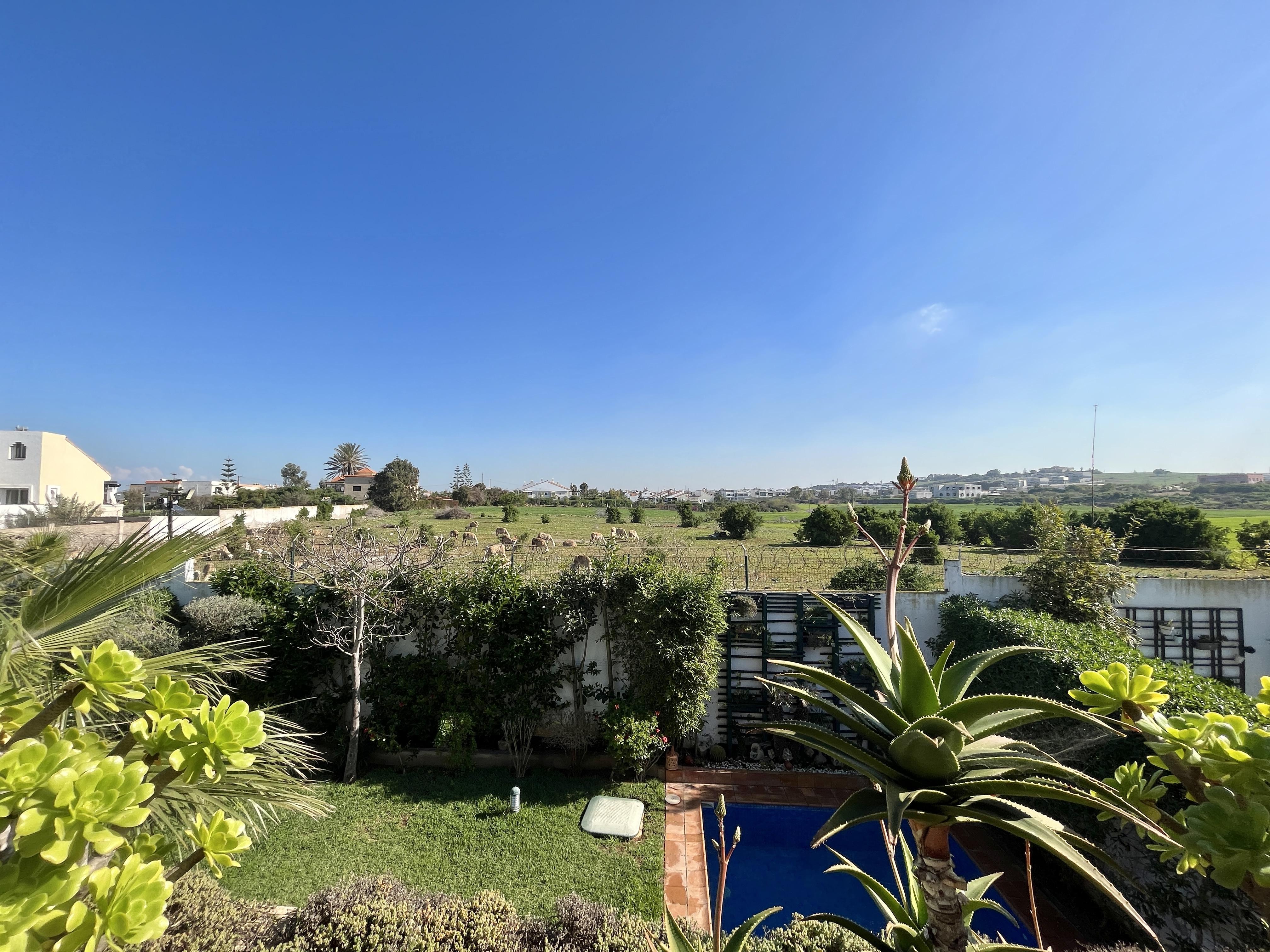 Villa 678 m² à Dar Bouazza — 10