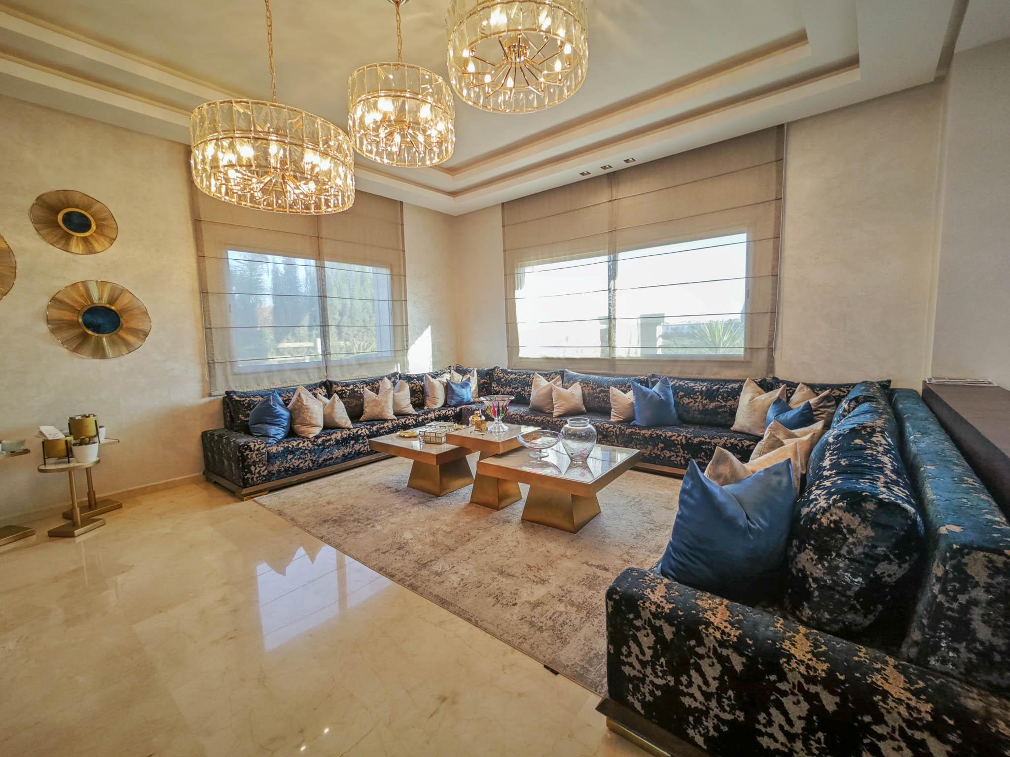 Villa de luxe meublée avec piscine à la vente — 4