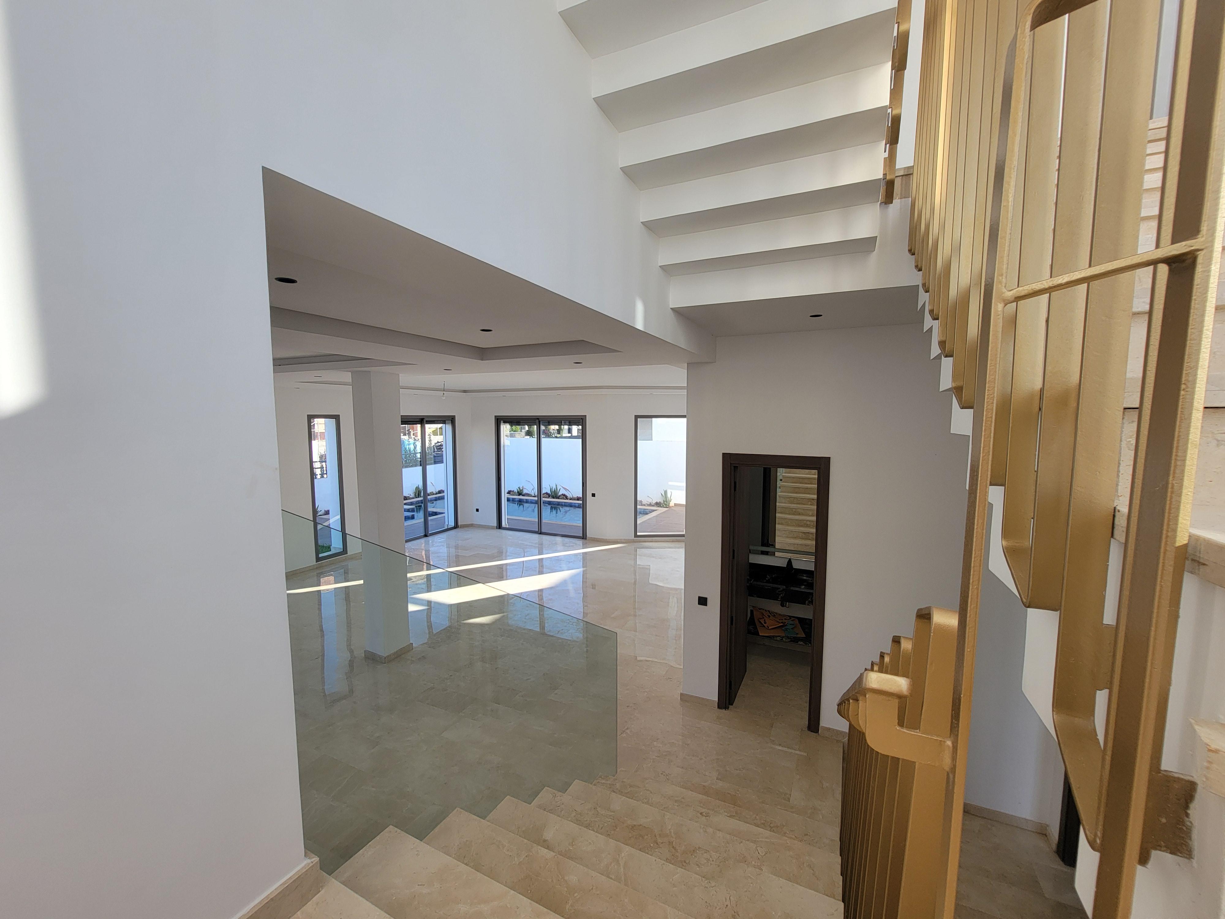 Villa d’Exception à Louer à Dar Bouazza – À Deux Pas de la Plage — 4