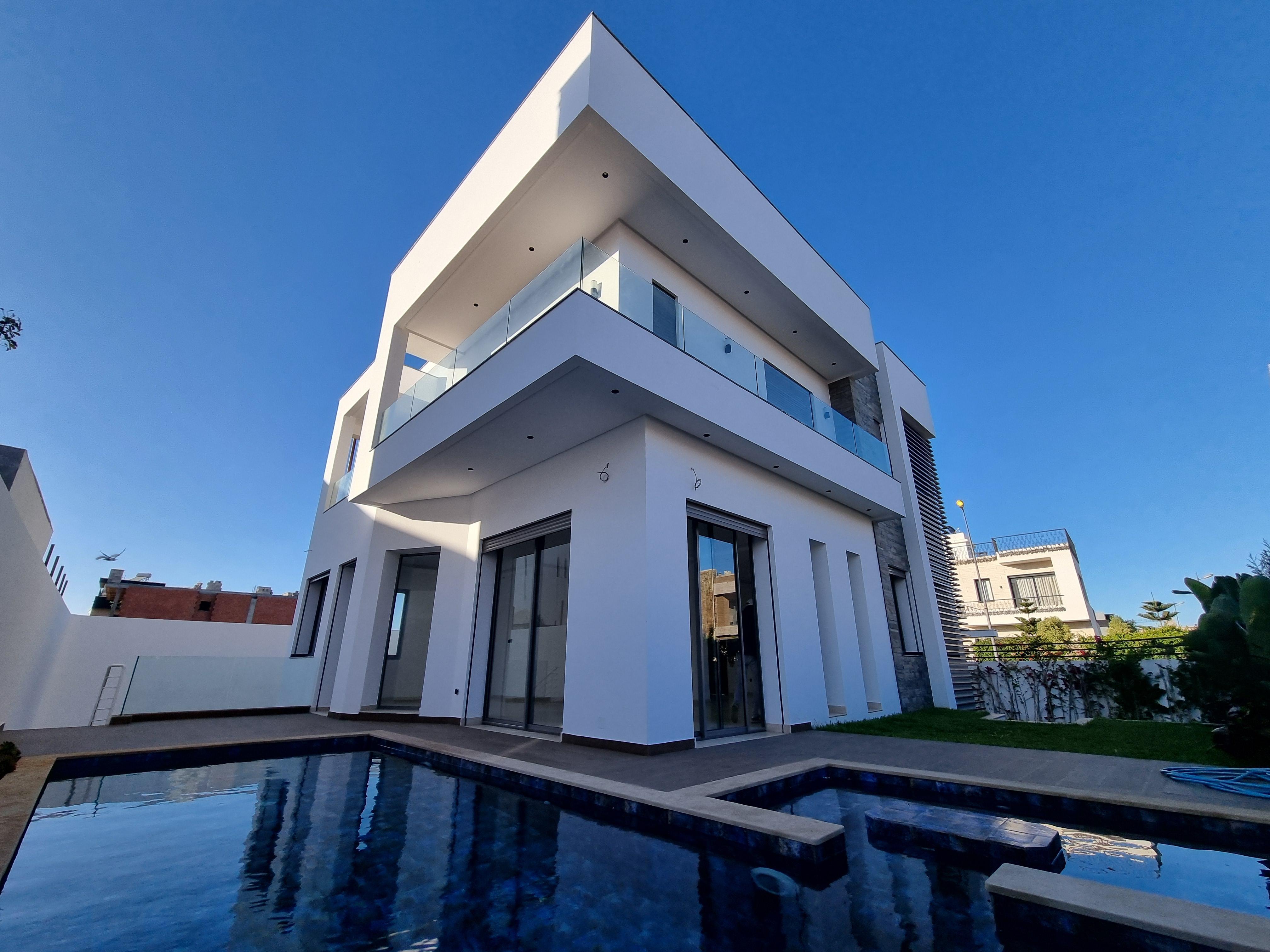Villa d’Exception à Louer à Dar Bouazza – À Deux Pas de la Plage — 2