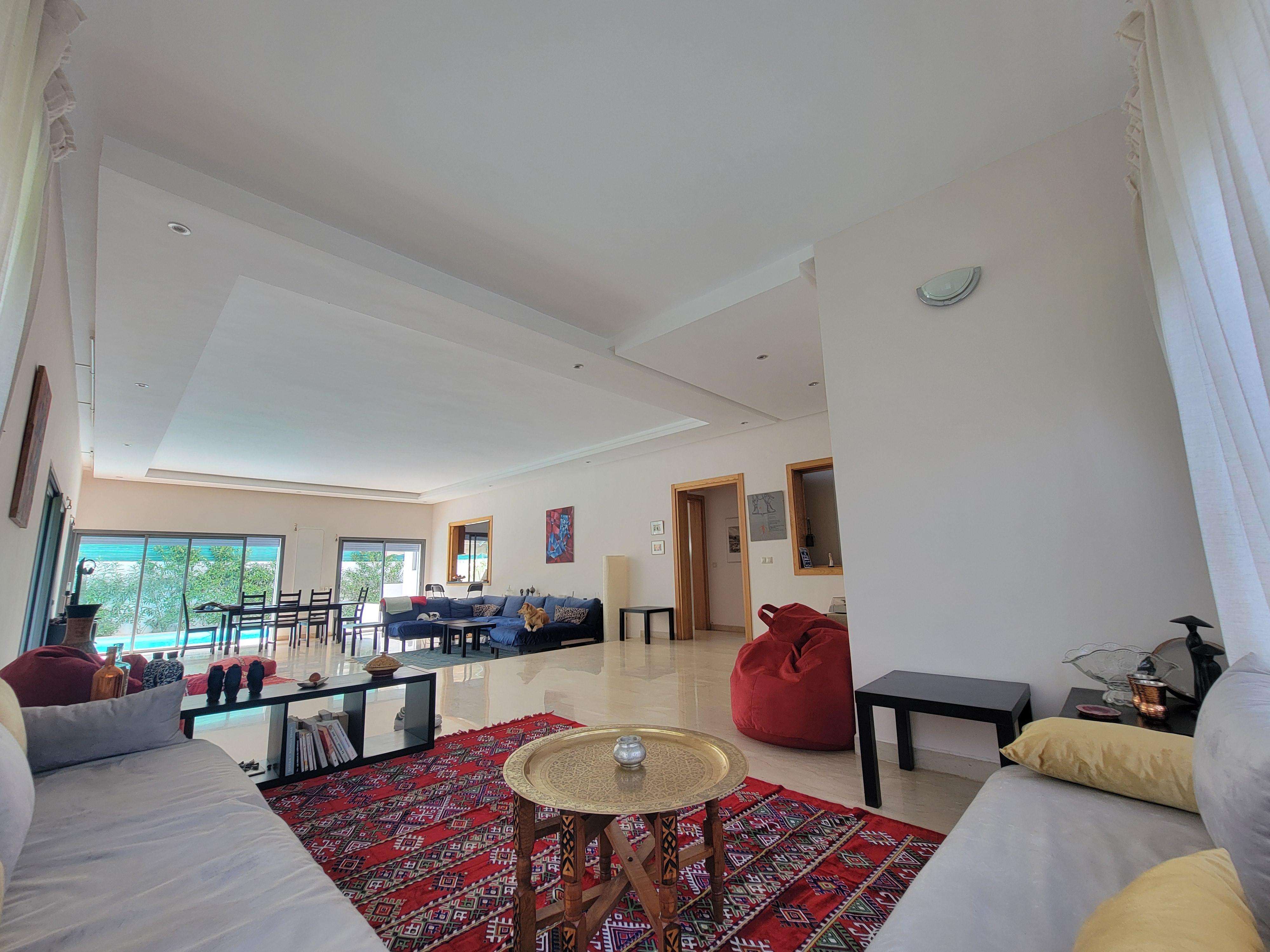 Villa moderne 4 suites jardin piscine — 5