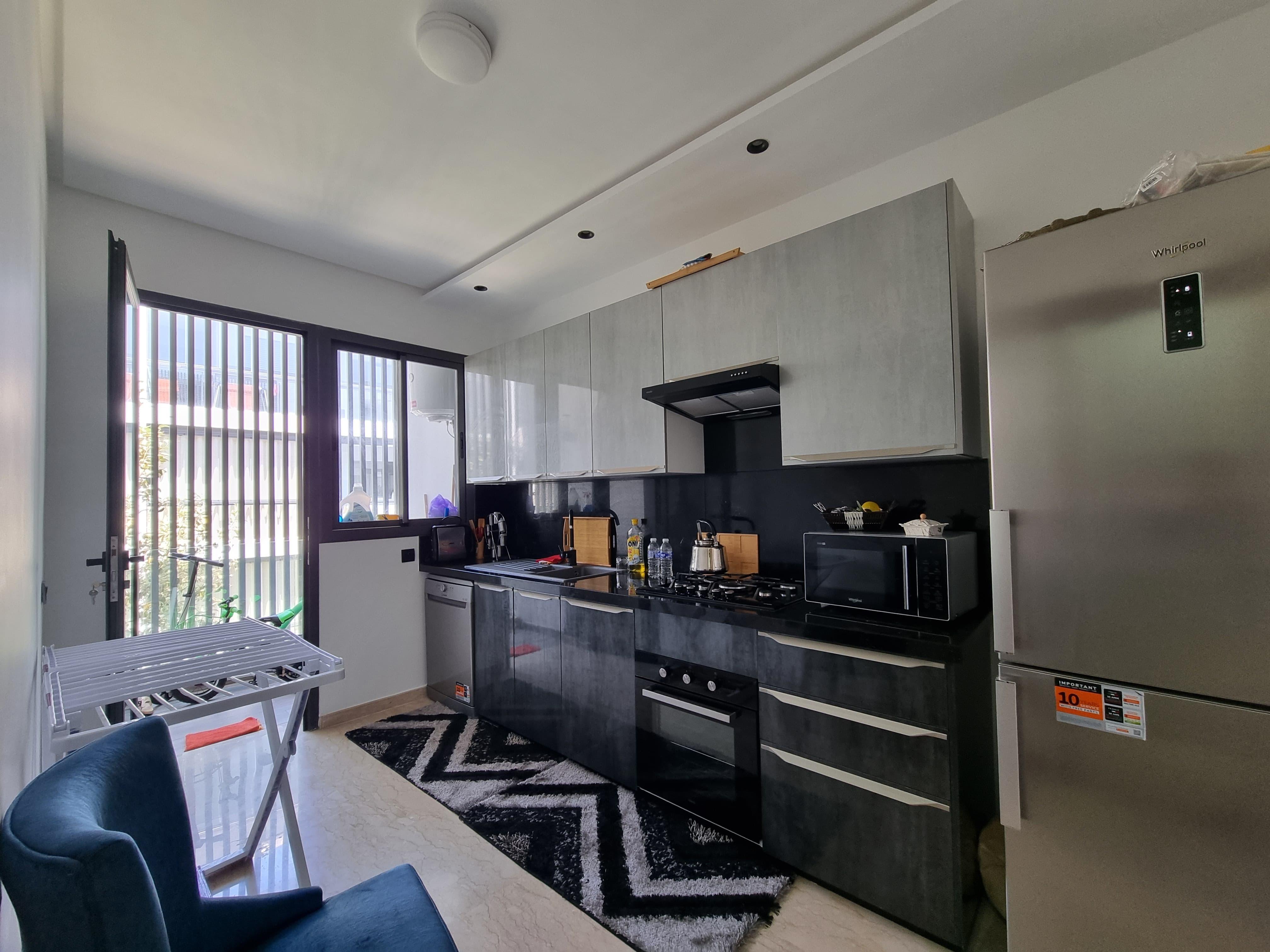 Superbe Appartement Meublé Haut Standing à Dar Bouazza en Résidence en Front de Mer — 6